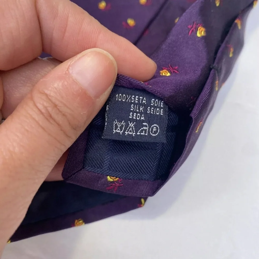 Burberry London Roses Floral Print Purple Silk Designer Tie Made in England - Picture 7 of 7